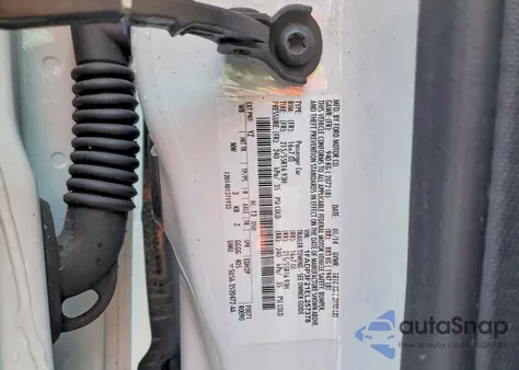 2014 Ford Focus Se z USA, uszkodzony, nr VIN 1FADP3F21EL257378